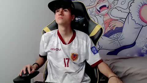 johnny_cagee online show from January 18, 7:04 am