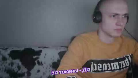 Snapshot of johnny_positive chatting on January 12, 1:16 pm Johnny online show from January 12, 1:16 pm