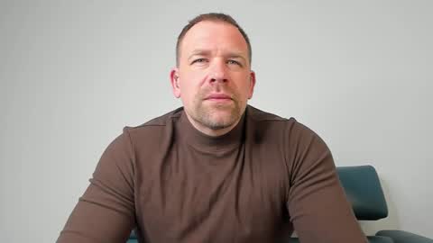 Snapshot of johnnydough82 chatting on March 8, 6:09 am johnnydough82 online show from March 8, 6:09 am