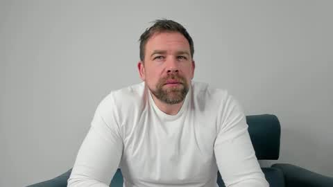 Snapshot of johnnydough82 chatting on March 2, 4:50 am johnnydough82 online show from March 2, 4:50 am