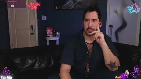 Johnny from Space online show from April 20, 2:36 am