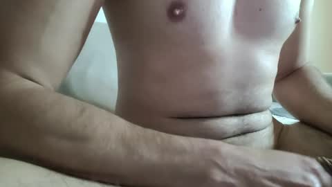 JohnnyRae online show from May 16, 5:33 pm