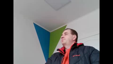 Snapshot of johnoreon chatting on December 21, 11:01 am johnoreon online show from December 21, 11:01 am