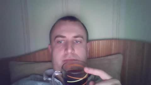 Snapshot of johnoreon chatting on September 19, 11:32 am johnoreon online show from September 19, 11:32 am