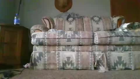 johnsonbr01985 online show from March 7, 4:49 pm