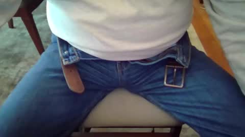 Snapshot of johnxxx549 chatting on March 4, 1:06 pm johnxxx549 online show from March 4, 1:06 pm