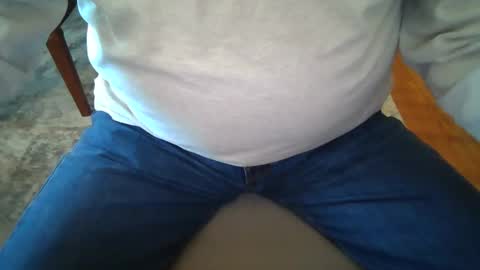 Snapshot of johnxxx549 chatting on January 14, 2:00 pm johnxxx549 online show from January 14, 2:00 pm