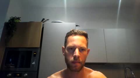 Snapshot of jojo19844 chatting on September 10, 8:57 am jojo19844 online show from September 10, 8:57 am