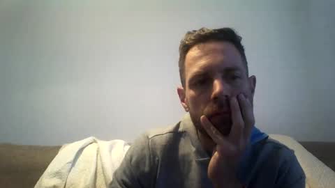 Snapshot of jojo19844 chatting on October 7, 11:25 am jojo19844 online show from October 7, 11:25 am