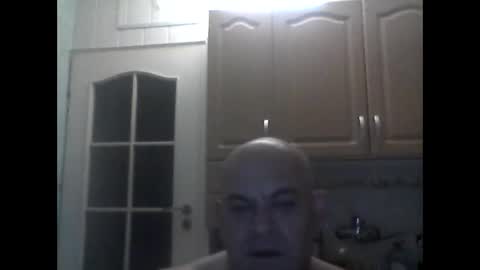Snapshot of jolmasz30 chatting on February 20, 2:18 am jolmasz30 online show from February 20, 2:18 am