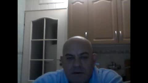 Snapshot of jolmasz30 chatting on January 4, 2:14 am jolmasz30 online show from January 4, 2:14 am