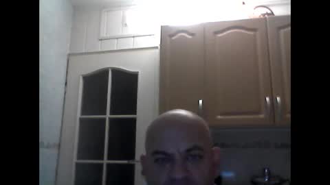 Snapshot of jolmasz30 chatting on December 25, 6:09 am jolmasz30 online show from December 25, 6:09 am