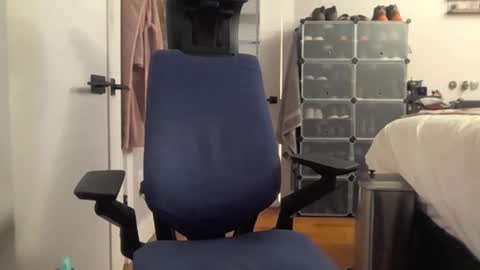 Snapshot of jomanf chatting on October 31, 3:59 pm Mason online show from October 31, 3:59 pm