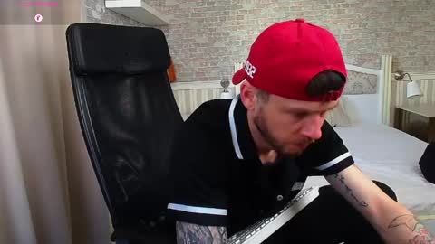 JonahShaw online show from May 5, 5:31 am