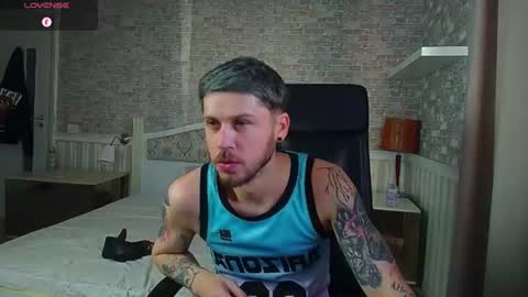JonahShaw online show from June 14, 4:14 am