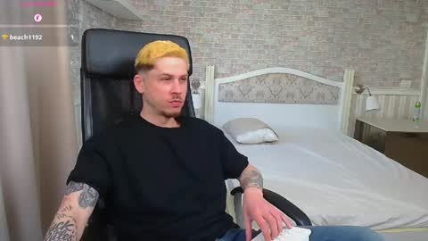 JonahShaw online show from May 7, 4:56 am