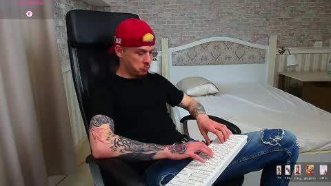 JonahShaw online show from May 8, 5:30 am