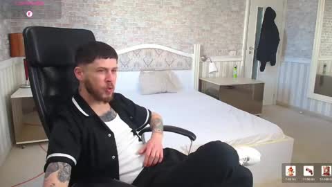 JonahShaw online show from April 23, 5:12 am