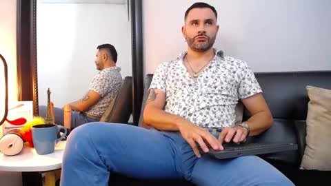 Snapshot of jonas_beard1 chatting on March 11, 7:47 pm JONAS BEARD online show from March 11, 7:47 pm