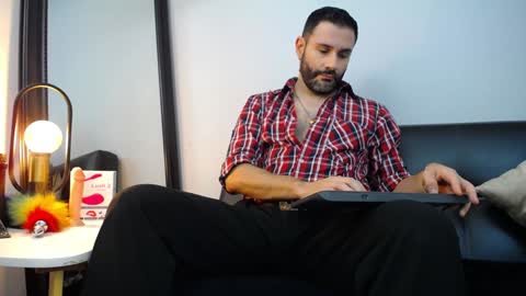Snapshot of jonas_beard1 chatting on January 27, 7:46 pm JONAS BEARD online show from January 27, 7:46 pm