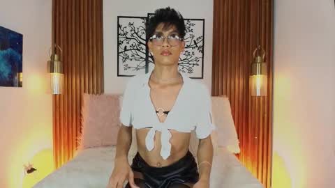 Jonas  online show from January 14, 4:50 am