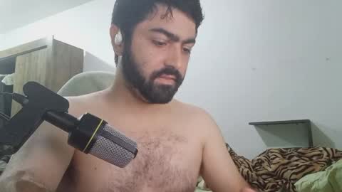 jonasf2525 online show from April 10, 1:01 am