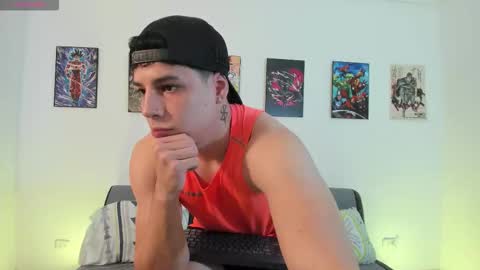 Instagram jonathanfit14 online show from February 25, 10:11 pm