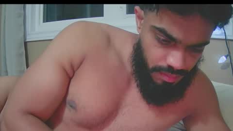 Snapshot of jonathanliyaz1 chatting on September 23, 1:38 am royjon online show from September 23, 1:38 am