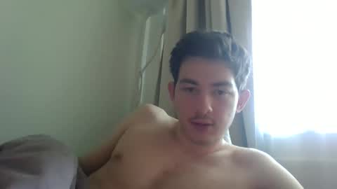 jonhy_merlin online show from April 6, 4:46 am