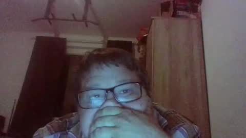Snapshot of joni90ok chatting on October 19, 6:11 pm joni90ok online show from October 19, 6:11 pm