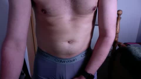 jonnnd33316356 online show from April 2, 10:28 pm