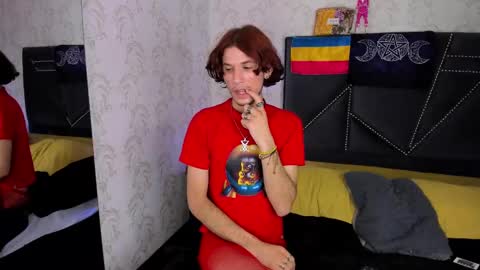 Snapshot of jonny_gilbert chatting on September 26, 5:16 am jonny_gilbert online show from September 26, 5:16 am