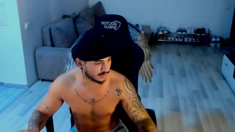 Snapshot of jonnyporn1 chatting on October 4, 9:41 pm jonnyporn1 online show from October 4, 9:41 pm