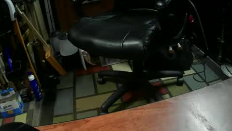 Snapshot of jonsexy1958 chatting on October 19, 5:01 am jonsexy1958 online show from October 19, 5:01 am