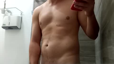 jorchuck1919este online show from November 10, 4:17 am