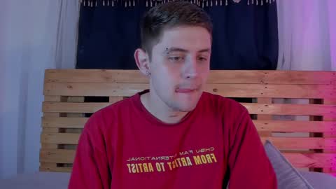 Snapshot of jordan_di31 chatting on March 4, 2:06 am Jordn follow me on my soyjordanditri model account online show from March 4, 2:06 am