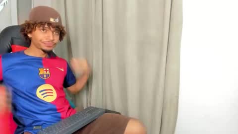 Snapshot of jordan_love7 chatting on October 7, 12:42 pm jordan online show from October 7, 12:42 pm