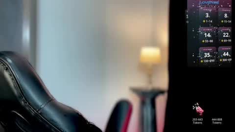    Schedule   3 pm - 10pm   OfflineTuesday and Wednesday online show from October 13, 6:58 pm