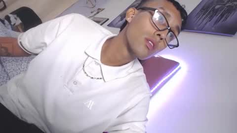 jordanlatinohotxx online show from November 6, 8:39 am