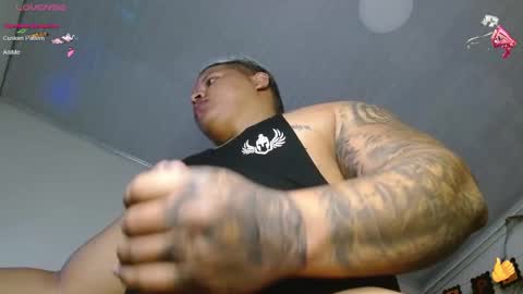 Snapshot of jordann_black_bigcock_ chatting on December 14, 4:34 am online show from December 14, 4:34 am