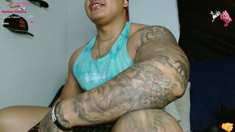 Snapshot of jordann_black_bigcock_ chatting on February 21, 3:56 am online show from February 21, 3:56 am