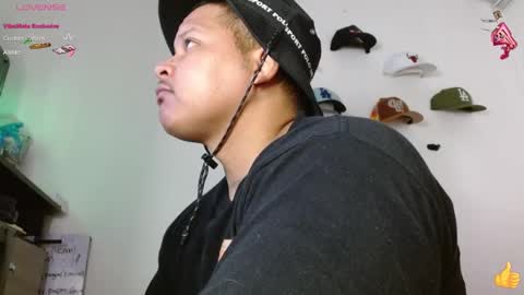 Snapshot of jordann_black_bigcock_ chatting on January 10, 7:21 pm online show from January 10, 7:21 pm