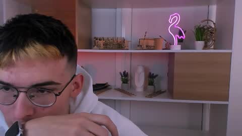 jordi_ser online show from October 20, 8:29 am