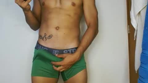 jose19980103 online show from April 18, 1:45 pm