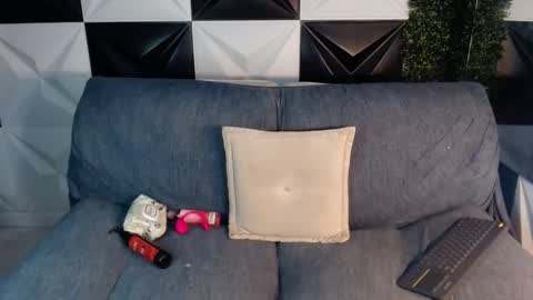 Snapshot of jose_sexycumm chatting on January 31, 8:22 pm jose_sexycumm online show from January 31, 8:22 pm