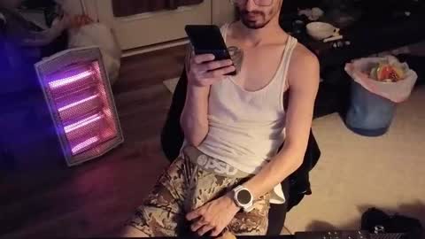 Josef online show from March 2, 7:59 am