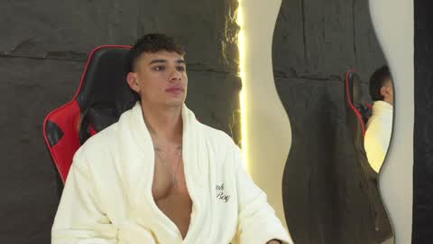 JOSEPH  online show from April 29, 11:37 am