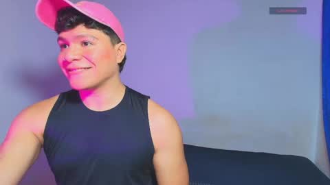 JOSEPH BROWN online show from April 18, 11:48 pm