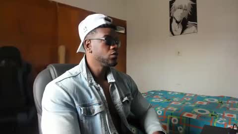 MR OAK online show from September 18, 5:37 pm