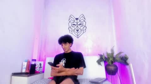 Jose online show from November 13, 8:24 pm